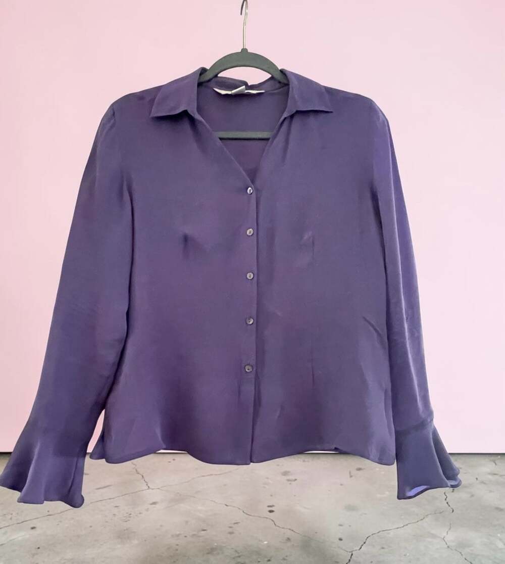 Petite Sophisticate Button Down Shirt Size 4 Purple Ruffle Cuffs